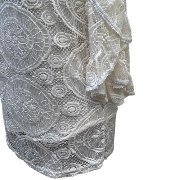 Lace Overlay Blouse Women's Small Cream Crochet Embroidered Ruffle Bell Sleeve - Picture 15 of 15